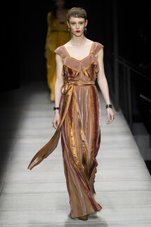 Bottega Veneta Fall 2018 Ready-to-Wear Боттега Венета осень зима 2018 коллекция неделя моды в Нью Йорке Mainstyles